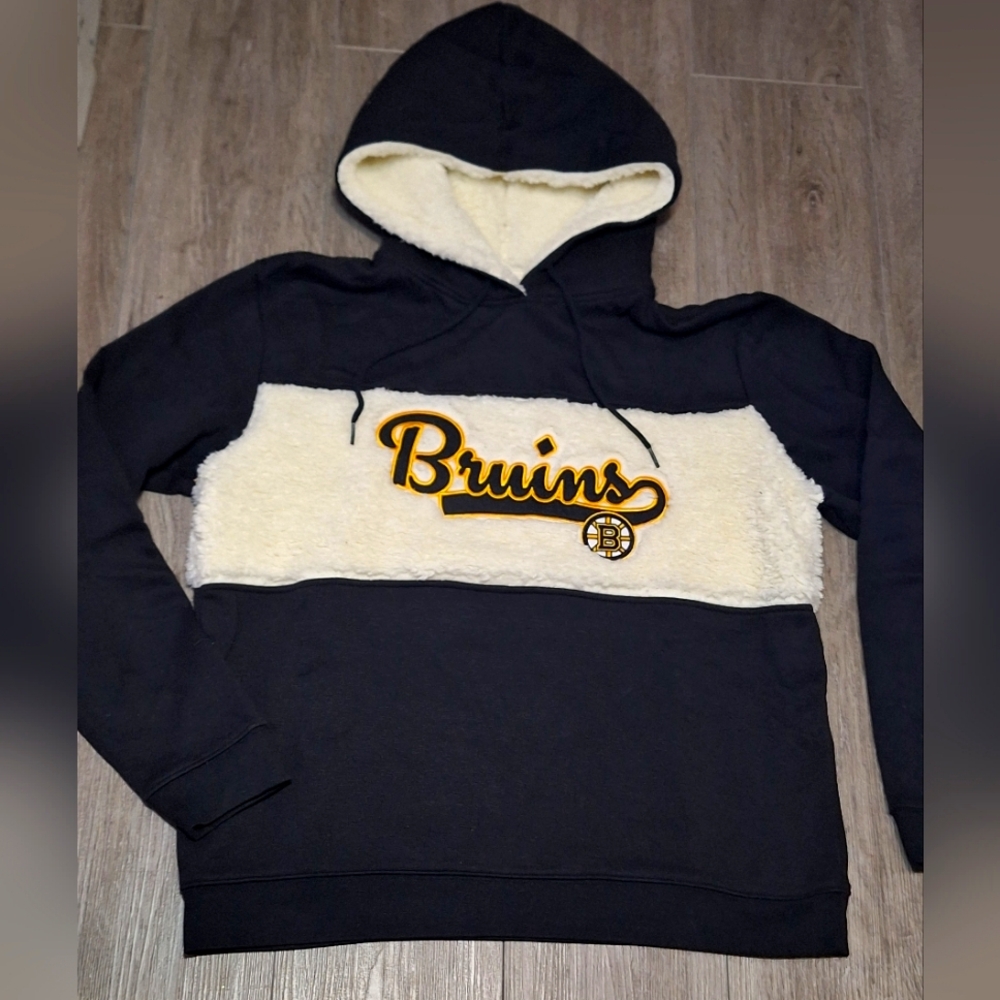 NHL Boston Bruins Sweatshirt Hoodie Youth Kids sz XL Womans M